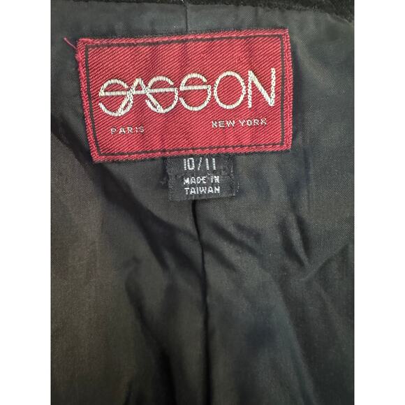 Vintage Sasson Gray Wool Blazer with Velvet Collar - Picture 7 of 9